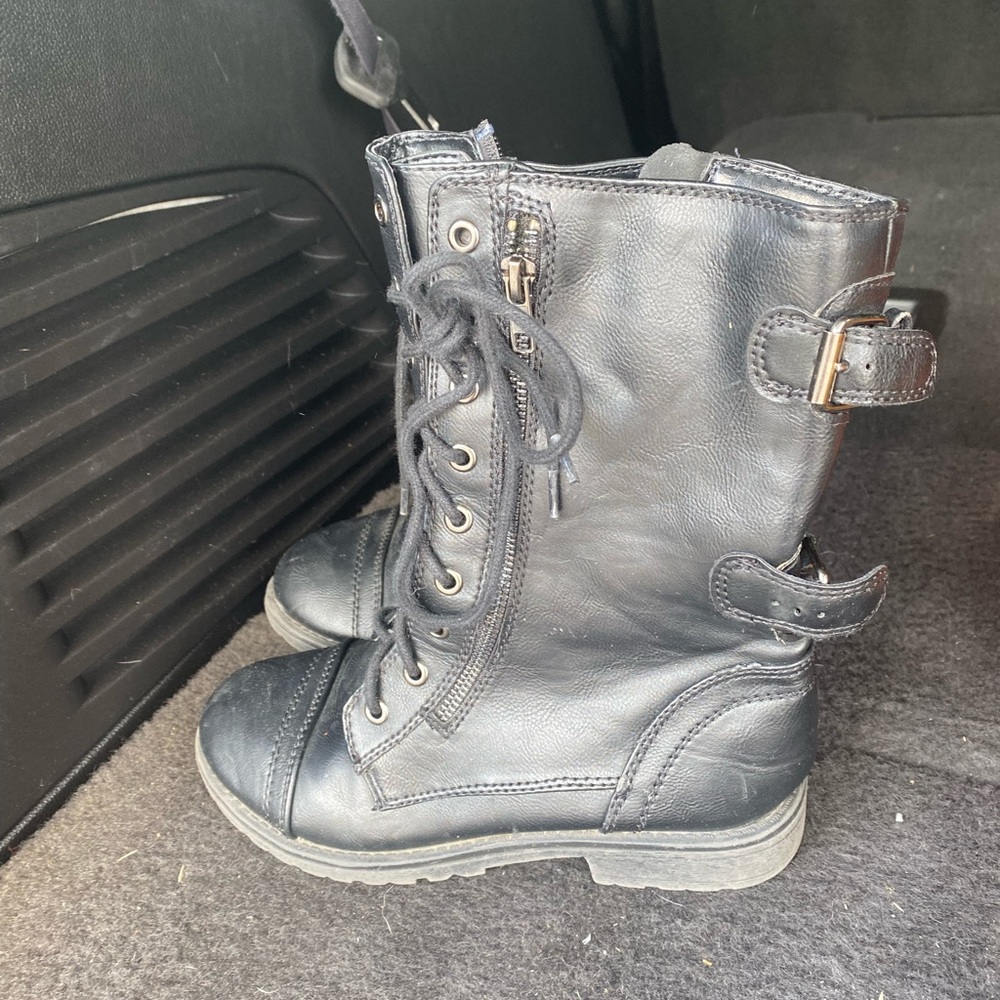 Girls’ lace up black combat boots